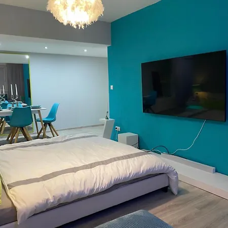Modern Oasis