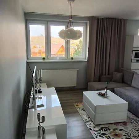 アパート Modern Oasis Nová Lesná