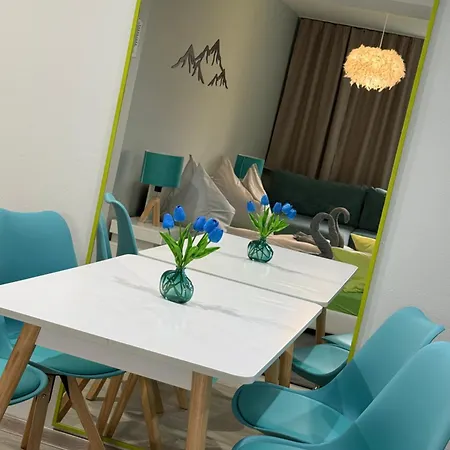 Modern Oasis * Нова-Лесна