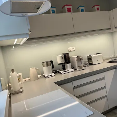 Modern Oasis Апартаменты *