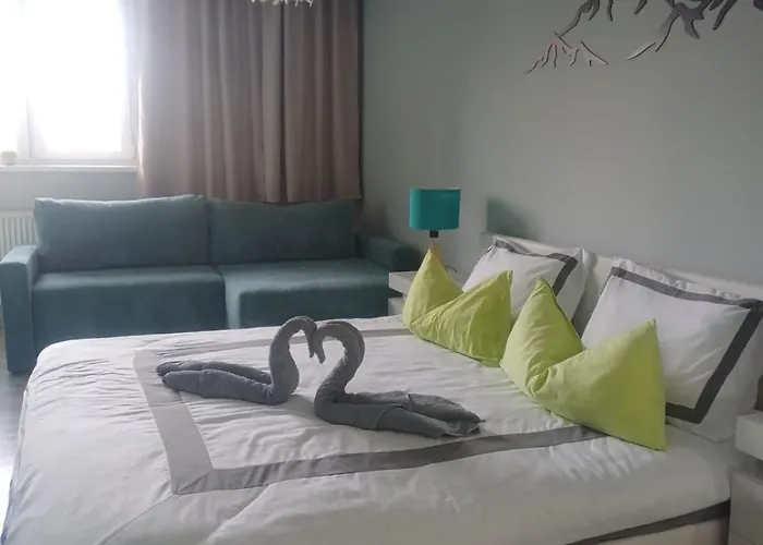 Modern Oasis Apartmán *